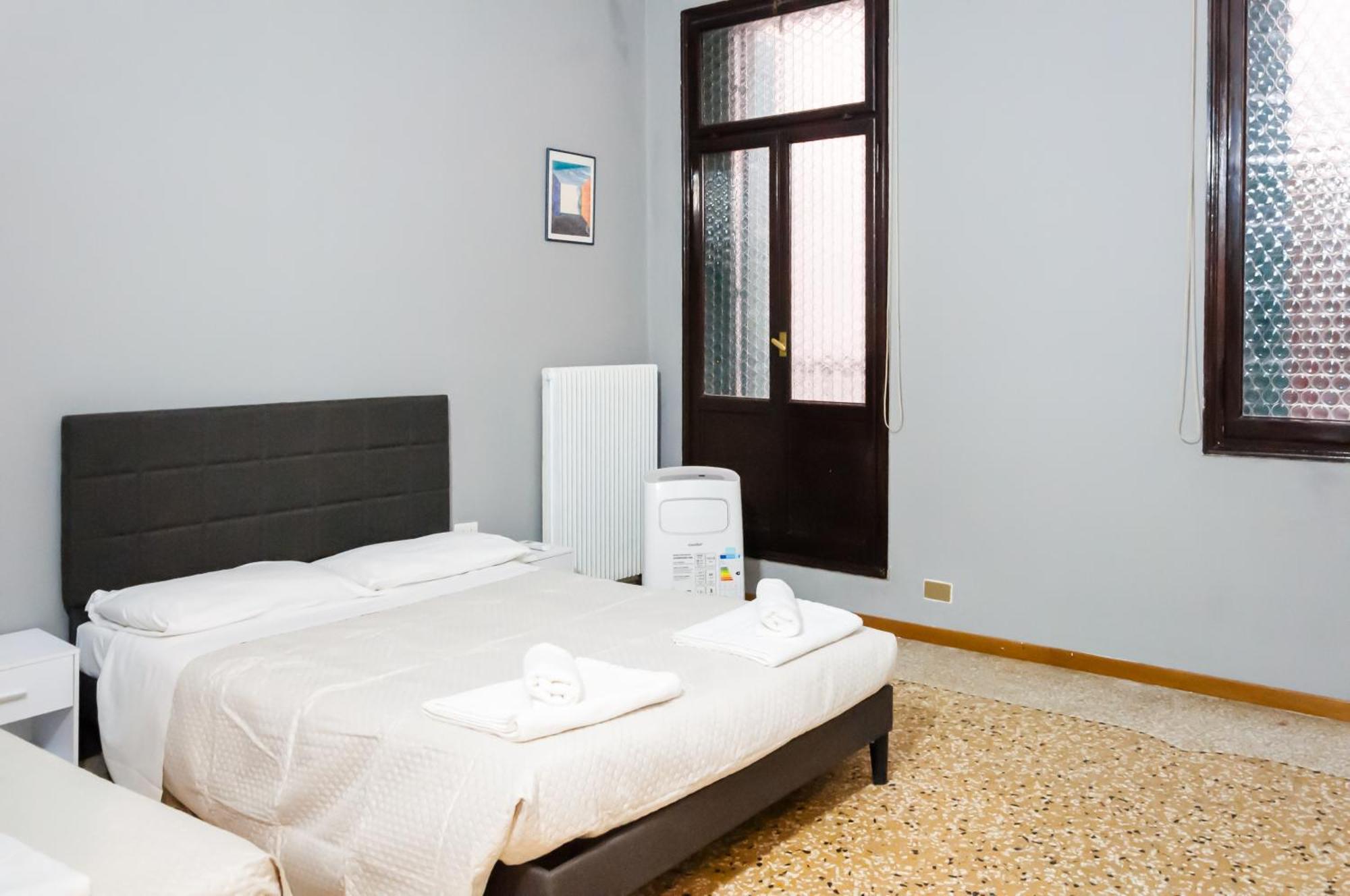 Apartment Odesos Venetië Buitenkant foto